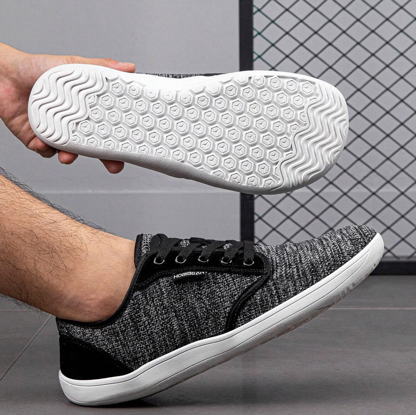 Unisex Wide Toe Minimalist Barefoot Lightweight and Breathable Shoes