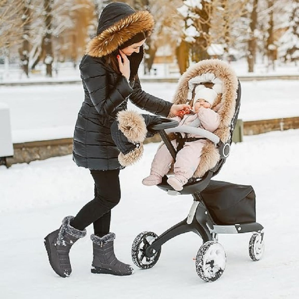 Women’s Warm Winter Fur Lined Low Heel Snow Boots
