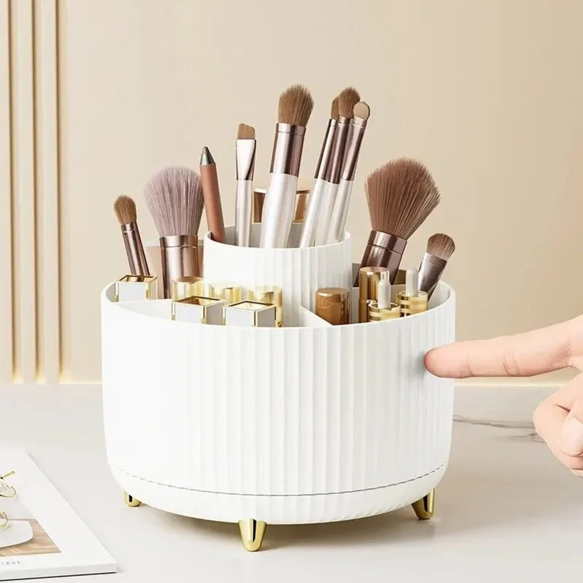 Rotating Makeup Brush Organizer – 360° Spinning Cosmetic Holder Box