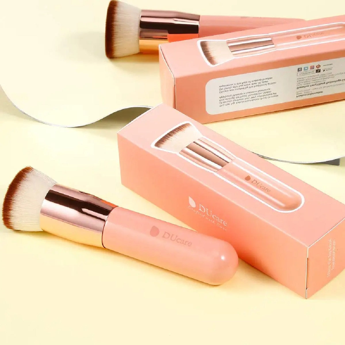 Foundation Brush Flat Top Makeup Brush