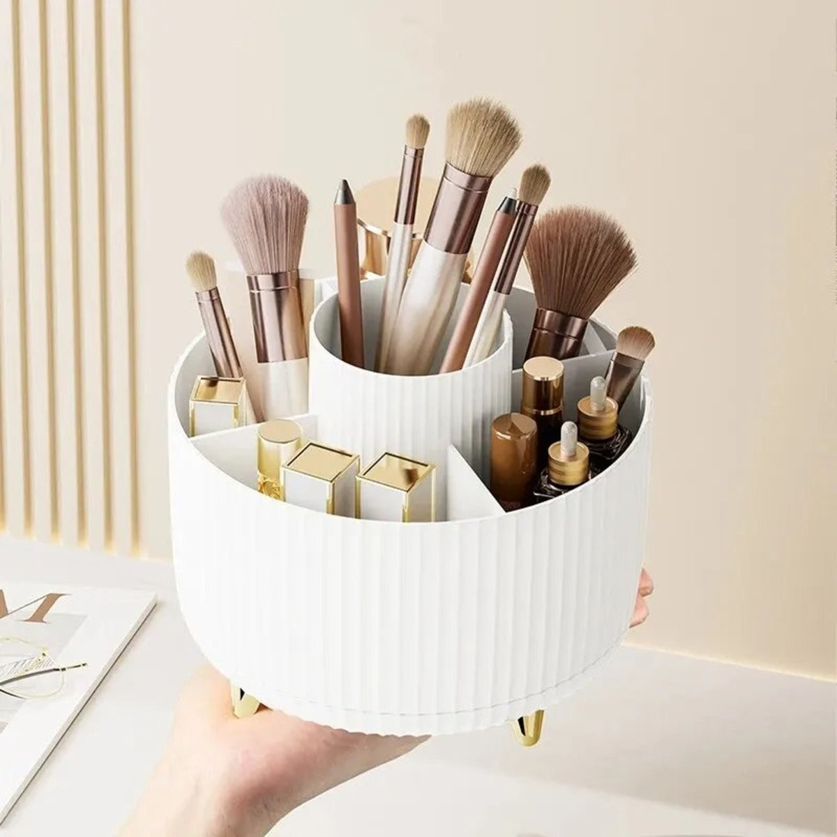 Rotating Makeup Brush Organizer – 360° Spinning Cosmetic Holder Box
