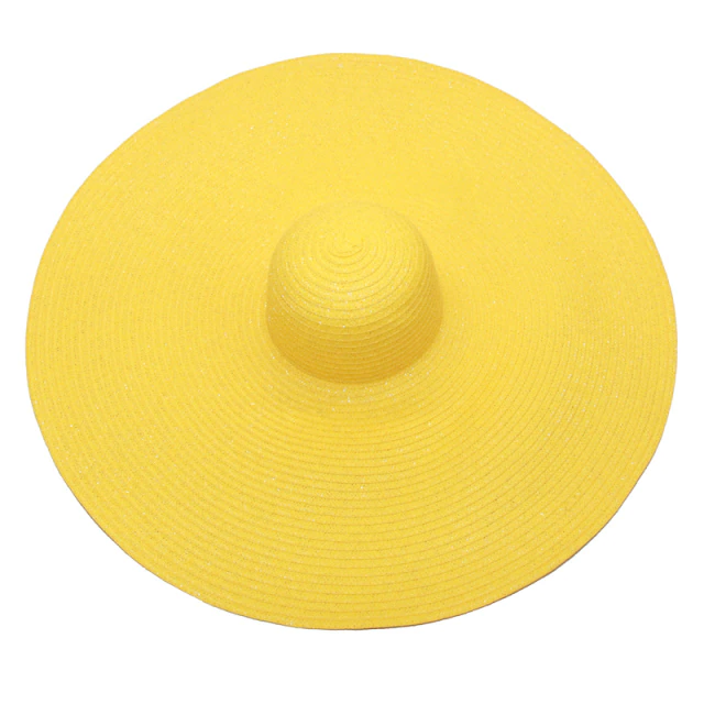 Women's oversized beach straw hat