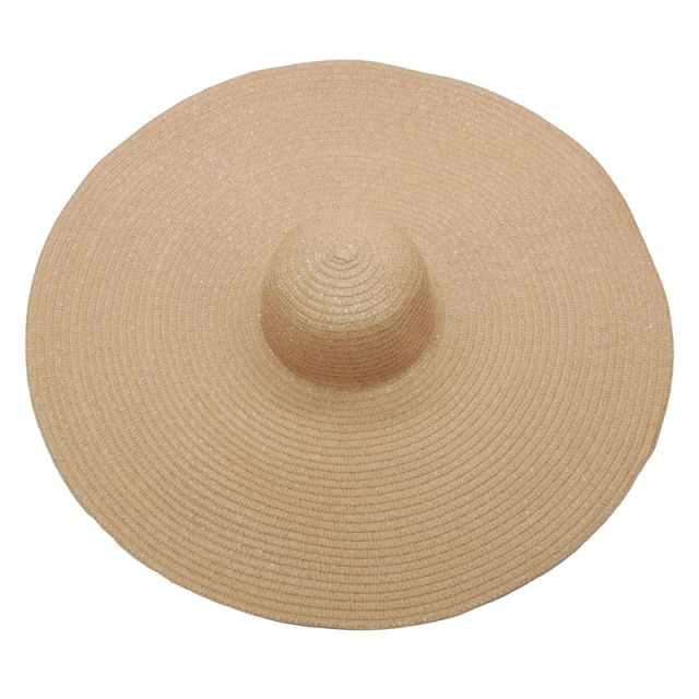 Women's oversized beach straw hat